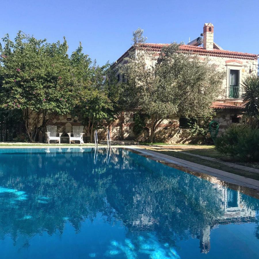 Alacati Zeytin Konak Hotel ภายนอก รูปภาพ